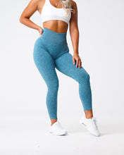 Load image into Gallery viewer, SCRUNCH SEAMLESS LEGGINGS
